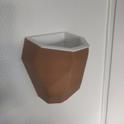 Pot de fleur paramétrique conçu sou fusion360